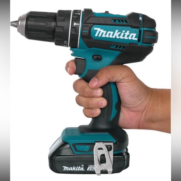 MAKITA XPH10 18V Compact Lithium-Ion Cordless 1/2 inch Hammer Driver-Drill Kit - Picture 4 of 7